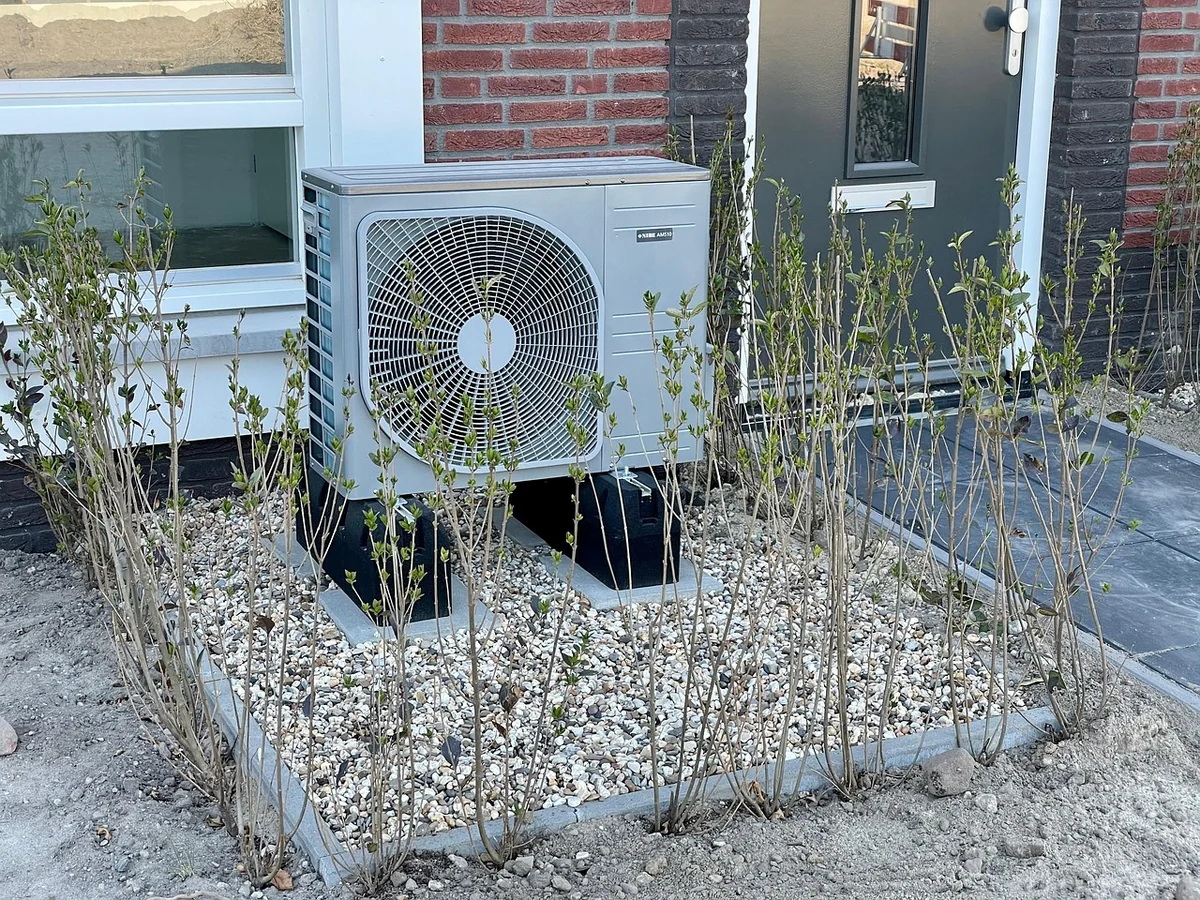 Découvrez comment l'installation de pompe à chaleur Harcourt révolutionne votre confort en 2026